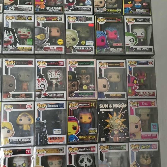 Funko Pop Vinyl Figure Collection - Picture 10 of 10